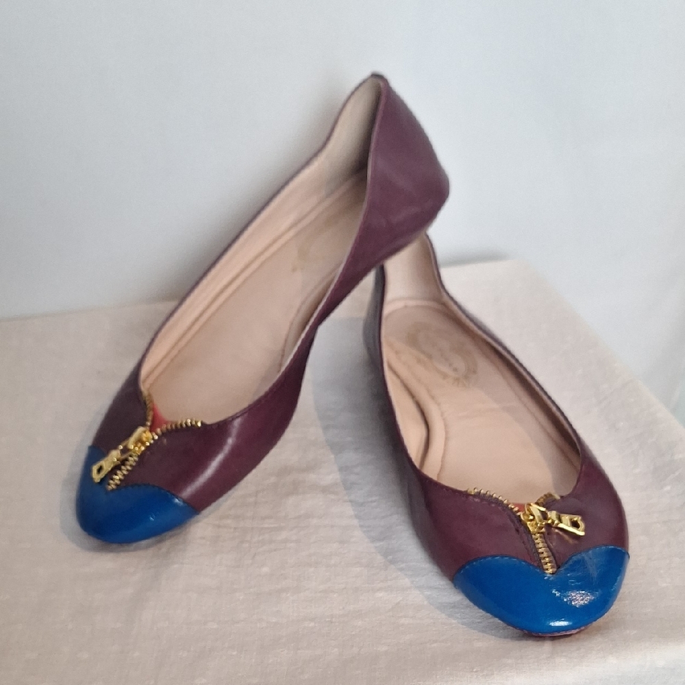 Elie Tahari Women's Flats with Blue and Purple Accents Zipper Detail SAMPLE
